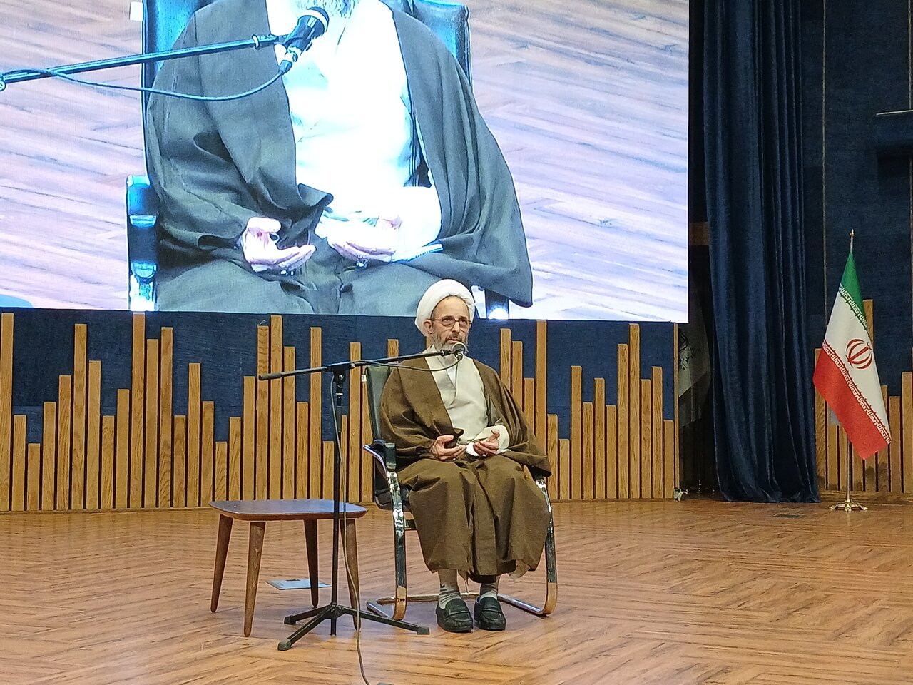 اتحاد امت اسلامی، مهم‌ترین سرمایه اجتماعی انقلاب اسلامی است