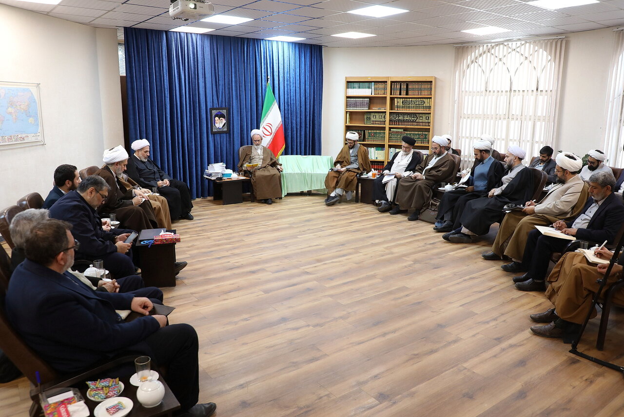 چشم انداز جهانی پژوهش در حوزههای علمیه / الزامات حضور مؤثر در گفتمان علمی جهان