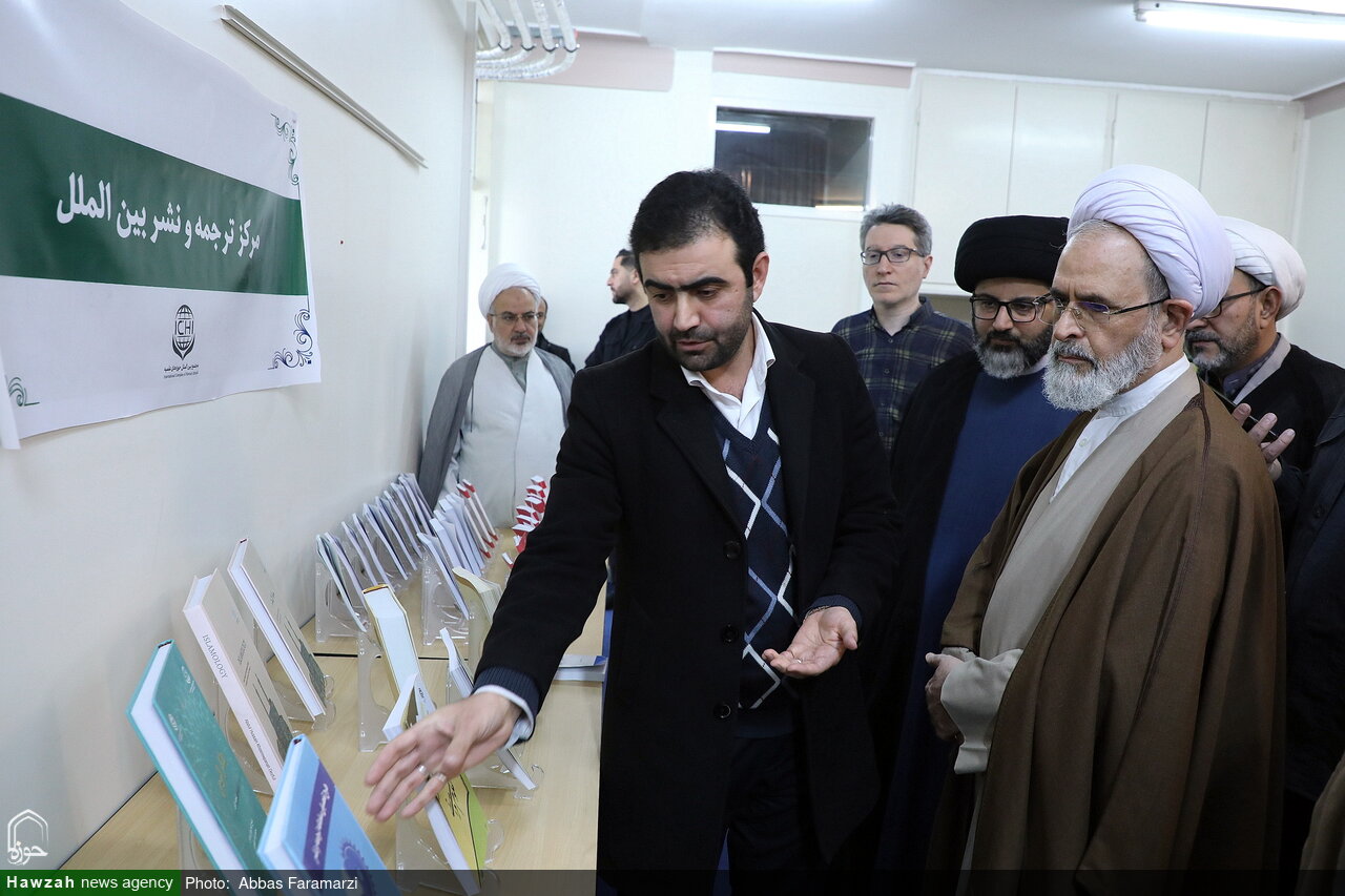 Dole ne Makarantun Hauza Su Yi Amfani da Shirye-shirye da Sabbin Fasahohi Don Yada Maganganun Juyin Juya Halin Musulunci a Duniya&nbsp;