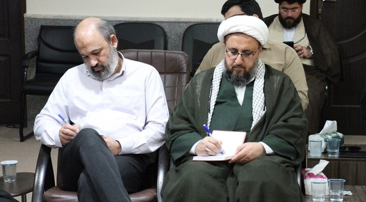 دیدار جمعی از دانشجویان با امام جمعه بوشهر