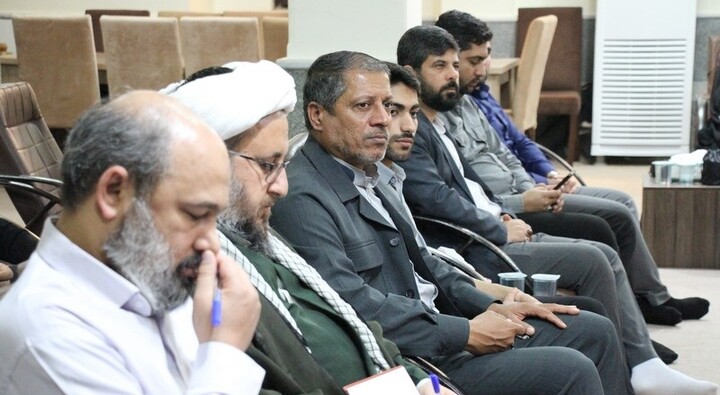 دیدار جمعی از دانشجویان با امام جمعه بوشهر