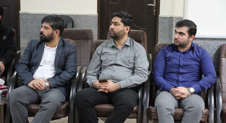 دیدار جمعی از دانشجویان با امام جمعه بوشهر