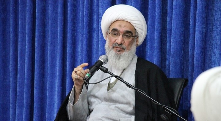 دیدار جمعی از دانشجویان با امام جمعه بوشهر