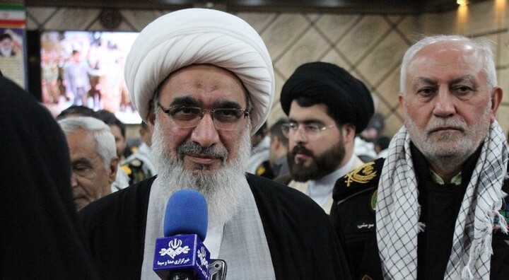 تصاویر/ دیدار امام جمعه بوشهر با فرماندهان و کارکنان فراجا در بوشهر