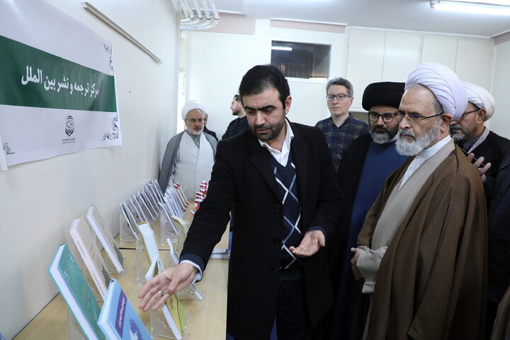 تصاویر/ بازدید آیت‌الله اعرافی از مجتمع عالی بین‌الملل حوزه‌های علمیه