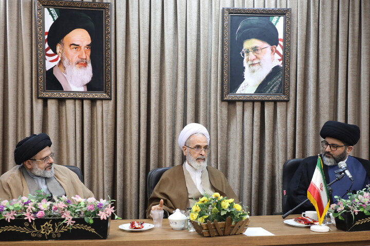 تصاویر/ بازدید آیت‌الله اعرافی از مجتمع عالی بین‌الملل حوزه‌های علمیه