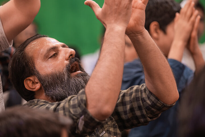 تصاویر/ برگزاری مراسم میلاد حضرت علی‌اکـبر(ع) در هیئت ضد صهیونیستی انصار ولایت دارالعباده یزد