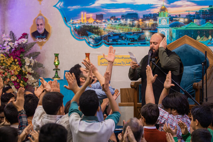 تصاویر/ برگزاری مراسم میلاد حضرت علی‌اکـبر(ع) در هیئت ضد صهیونیستی انصار ولایت دارالعباده یزد