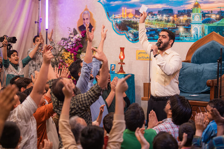 تصاویر/ برگزاری مراسم میلاد حضرت علی‌اکـبر(ع) در هیئت ضد صهیونیستی انصار ولایت دارالعباده یزد