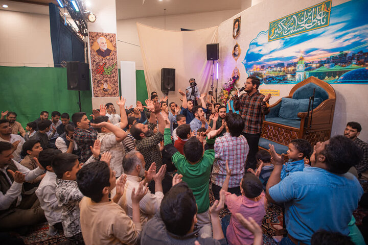 تصاویر/ برگزاری مراسم میلاد حضرت علی‌اکـبر(ع) در هیئت ضد صهیونیستی انصار ولایت دارالعباده یزد