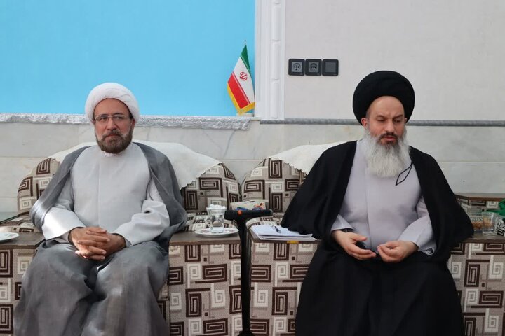 تصاویر/ رگزاری آئین اعطای حکم به اعضای قرارگاه پشتیبانی از مساجد شهرستان اشکذر