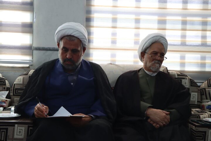 تصاویر/ رگزاری آئین اعطای حکم به اعضای قرارگاه پشتیبانی از مساجد شهرستان اشکذر