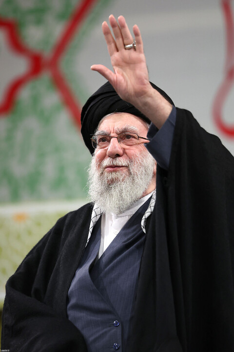 تصاویر/ دیدار اقشار مردم به مناسبت چهل‌وهفتمین سالگرد پیروزی انقلاب با رهبر انقلاب اسلامی