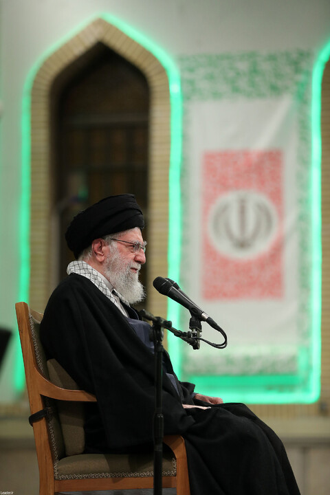 تصاویر/ دیدار اقشار مردم به مناسبت چهل‌وهفتمین سالگرد پیروزی انقلاب با رهبر انقلاب اسلامی