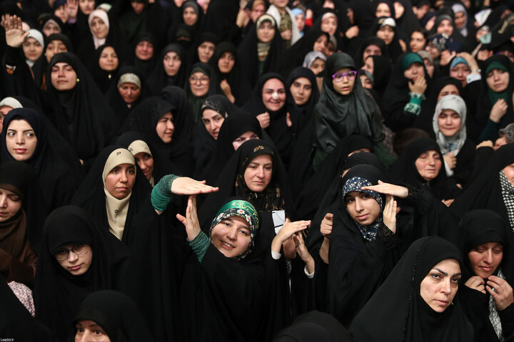 تصاویر/ دیدار اقشار مردم به مناسبت چهل‌وهفتمین سالگرد پیروزی انقلاب با رهبر انقلاب اسلامی