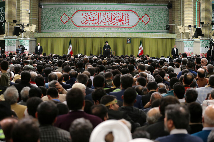 تصاویر/ دیدار اقشار مردم به مناسبت چهل‌وهفتمین سالگرد پیروزی انقلاب با رهبر انقلاب اسلامی