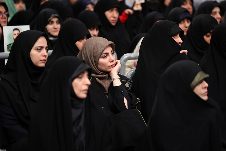 تصاویر/ دیدار اقشار مردم به مناسبت چهل‌وهفتمین سالگرد پیروزی انقلاب با رهبر انقلاب اسلامی