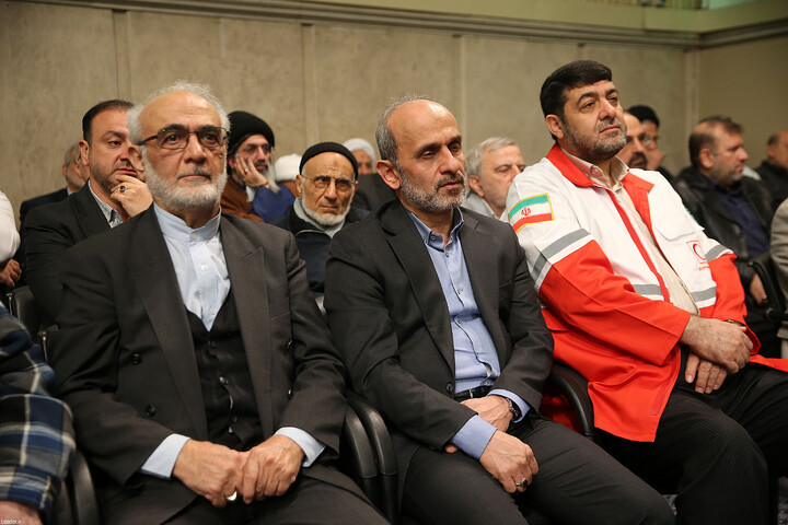 تصاویر/ دیدار اقشار مردم به مناسبت چهل‌وهفتمین سالگرد پیروزی انقلاب با رهبر انقلاب اسلامی