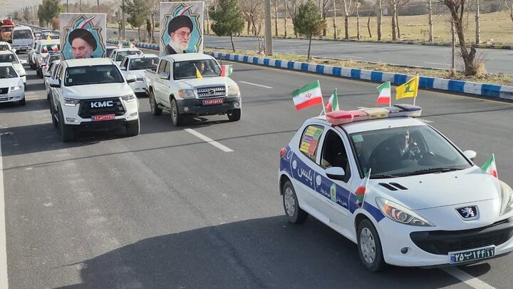 تصاویر/رژه خودرویی به مناسبت آغاز دهه مبارک فجر در شهرستان چوار