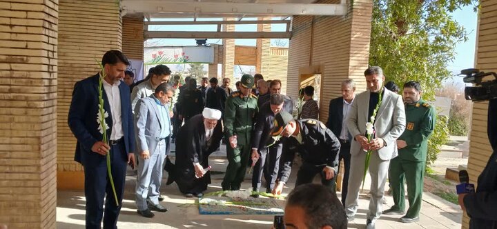 تصاویر/ مراسم تجدید میثاق با شهداء در شهرستان دره شهر