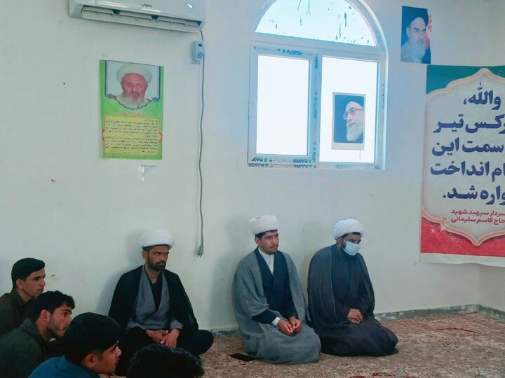 حضور مدیر حوزه‌ علمیه استان کرمان در مدرسه علمیه ریگان
