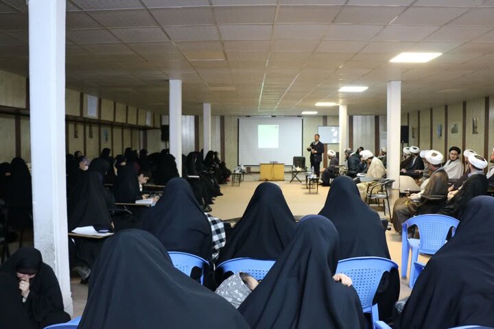 تصاویر/ جلسه آموزشی لیگ جت ویژه مبلغان