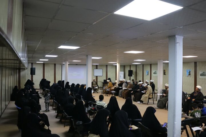 تصاویر/ جلسه آموزشی لیگ جت ویژه مبلغان