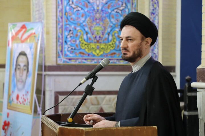 تصاویر/ گردهمایی طلاب و روحانیون به مناسبت سالروز ورود حضرت امام خمینی (ره) به میهن