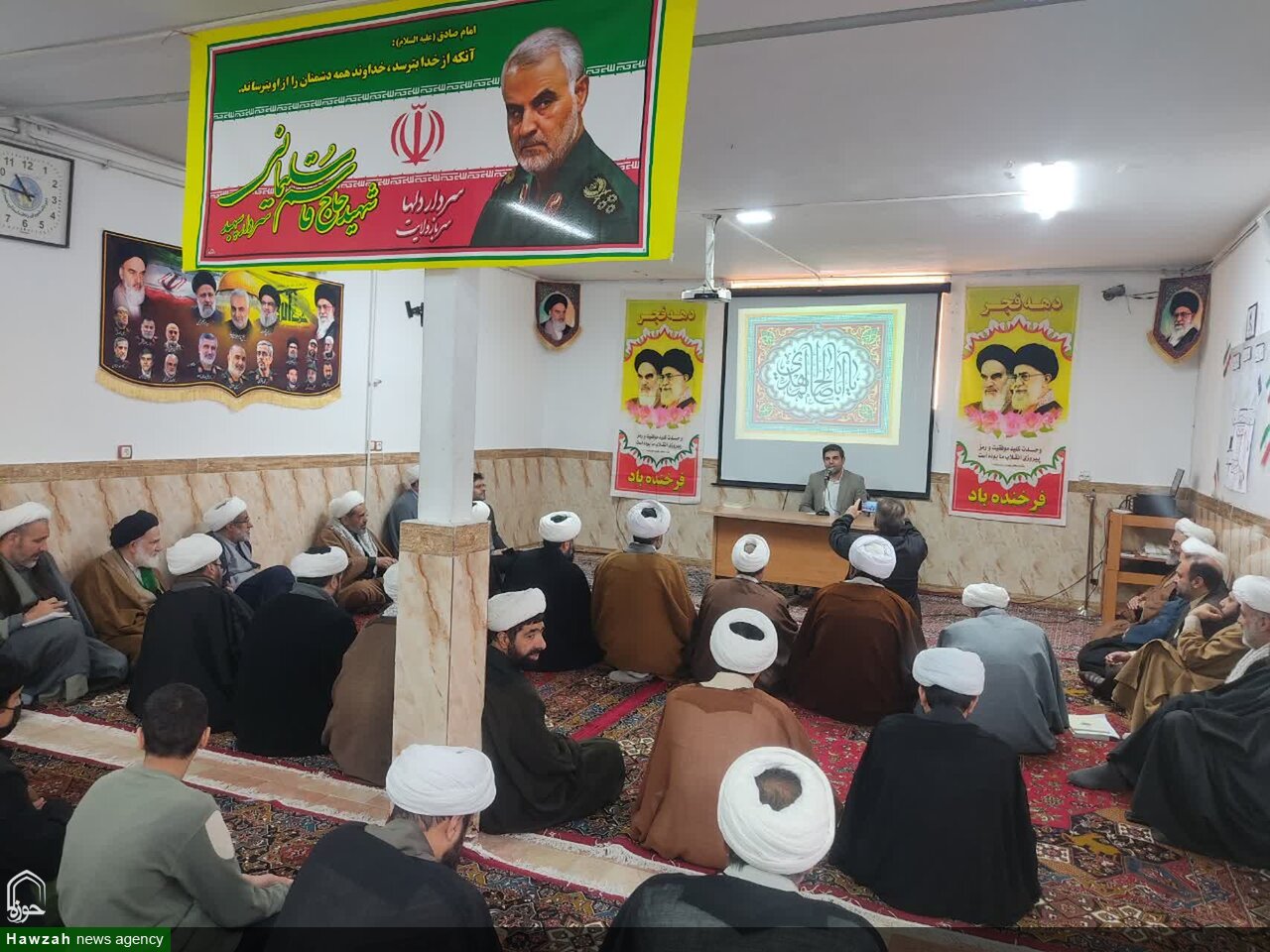 گردهمایی روحانیون و مبلغان مستقردر شهرستان نهاوند