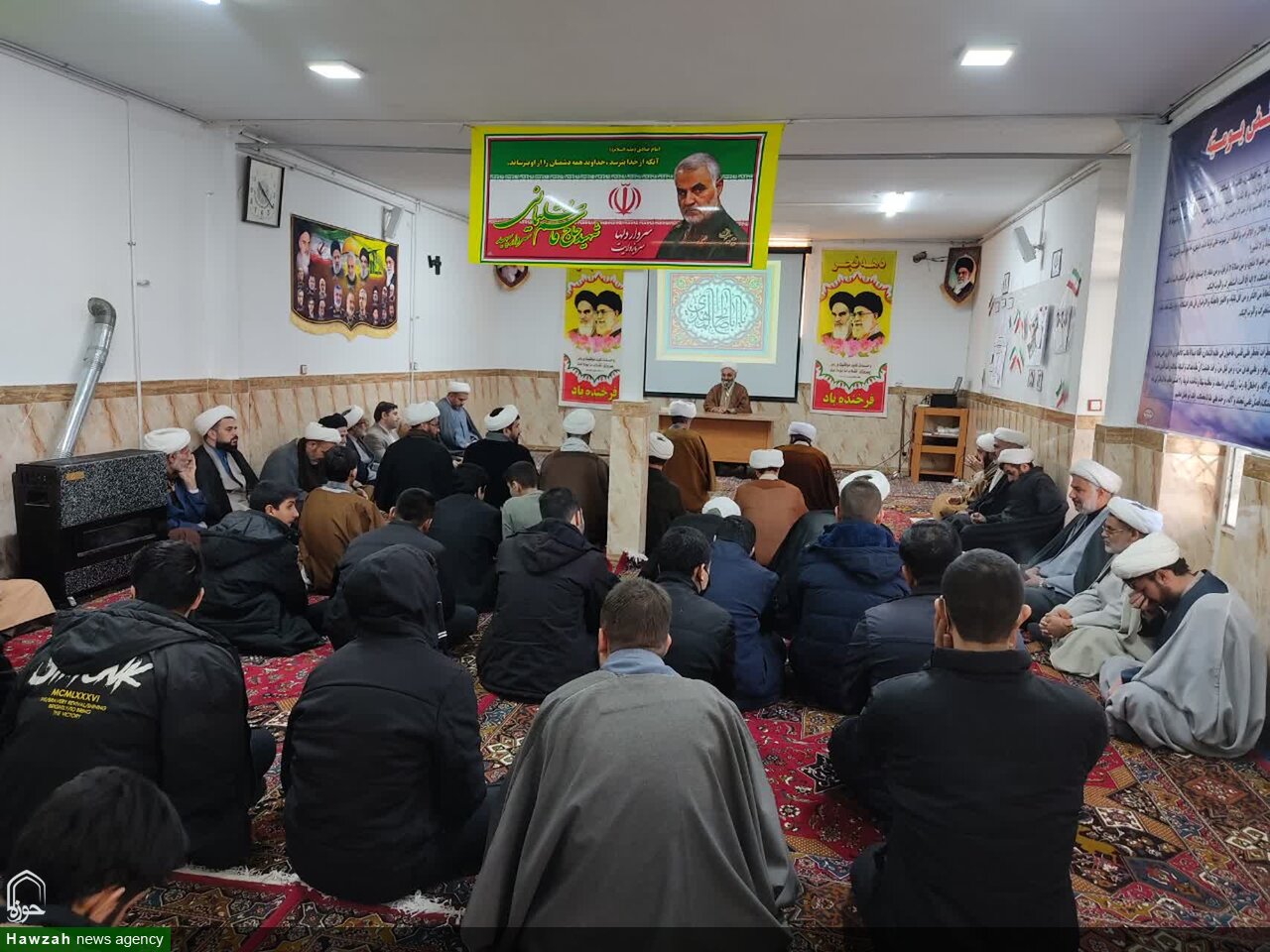 گردهمایی روحانیون و مبلغان مستقردر شهرستان نهاوند