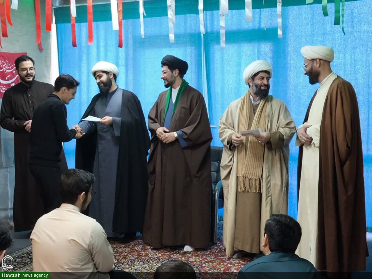 تقدیر از طلاب مدرسه علمیه شیخ علیخان زنگنه تویسرکان