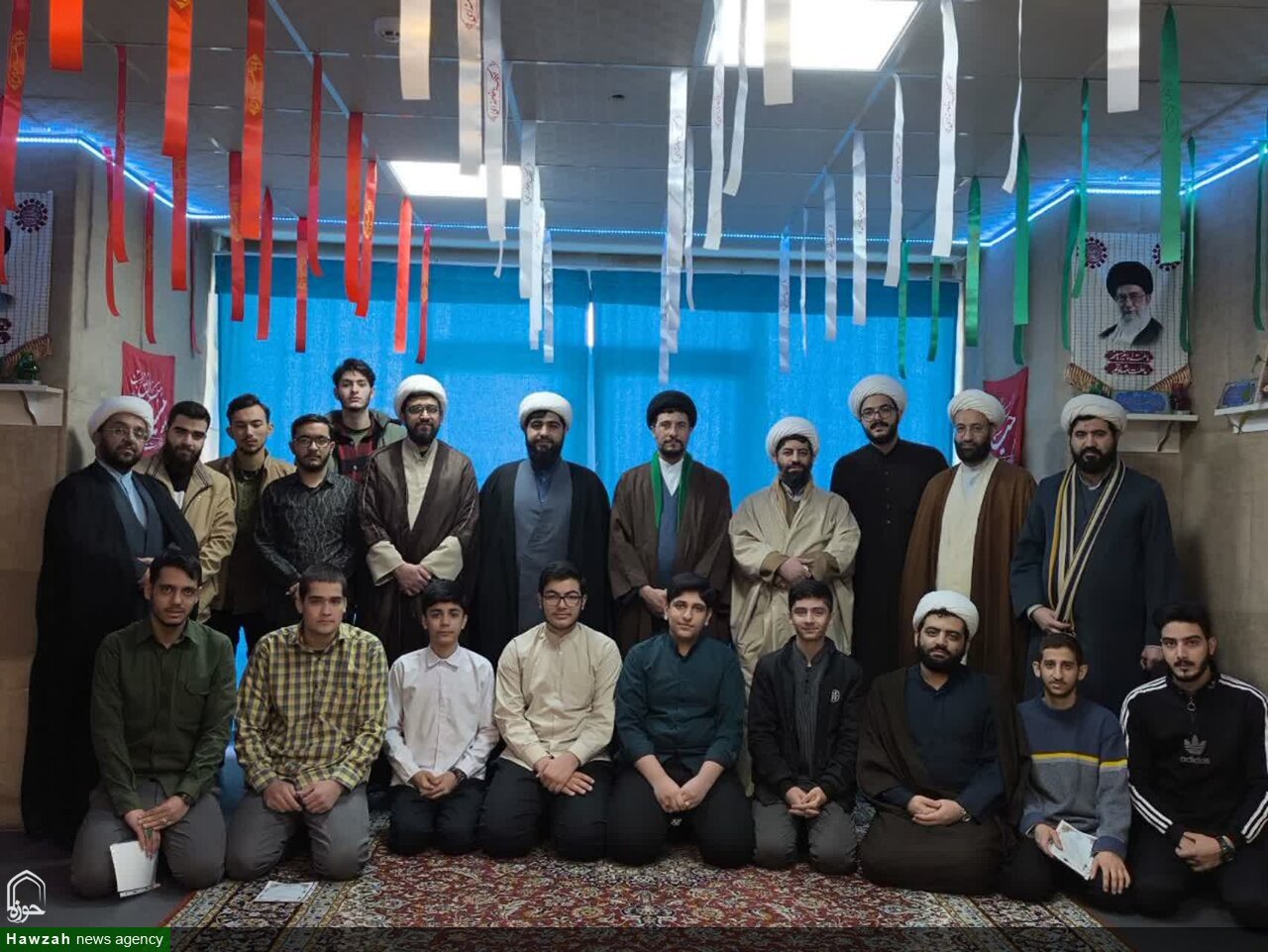 تقدیر از طلاب جوان مدرسه علمیه شیخ علیخان زنگنه تویسرکان+تصاویر