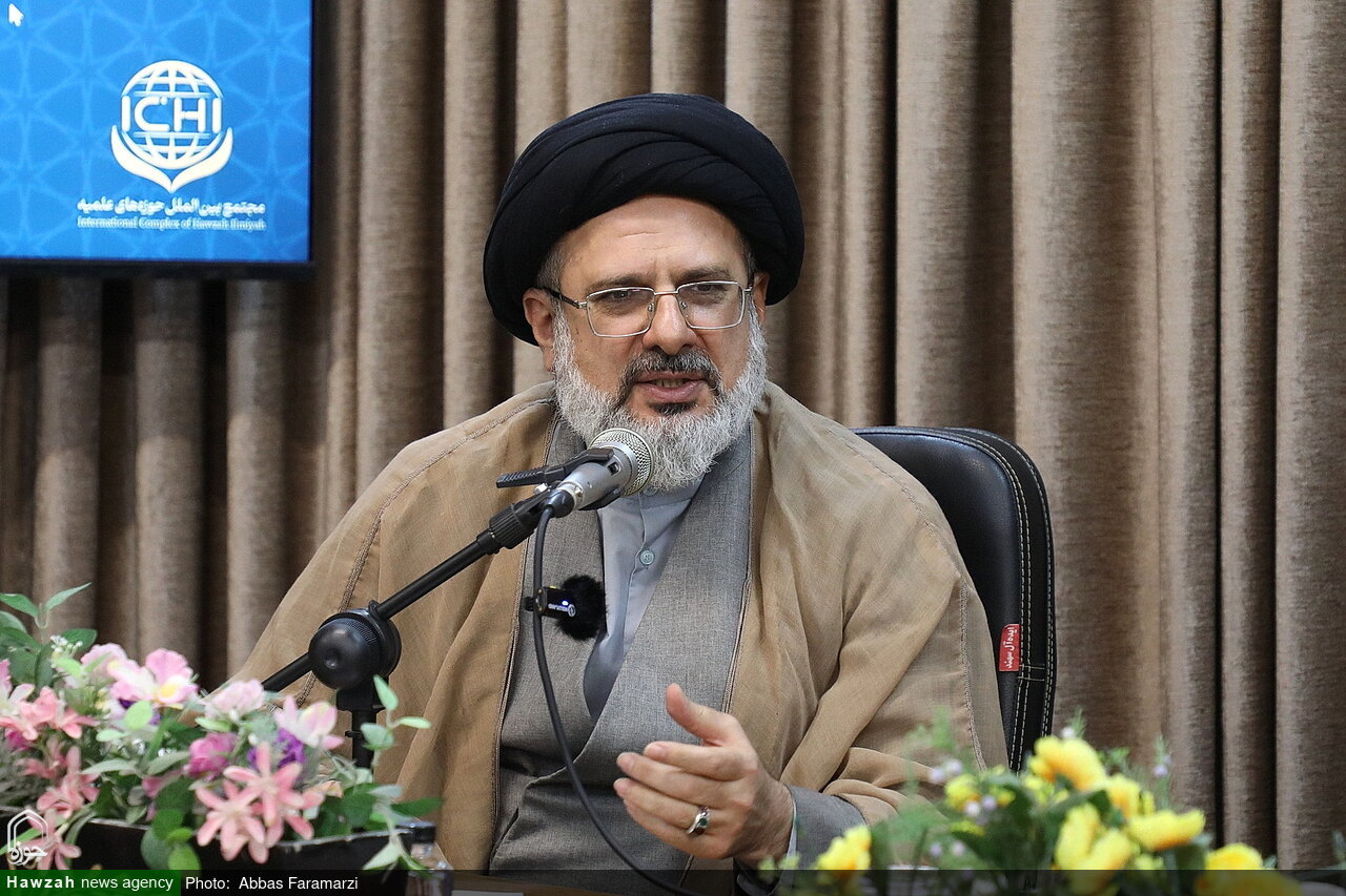 آمادگی مجتمع بین‌الملل برای تربیت مبلغان زبان‌دان