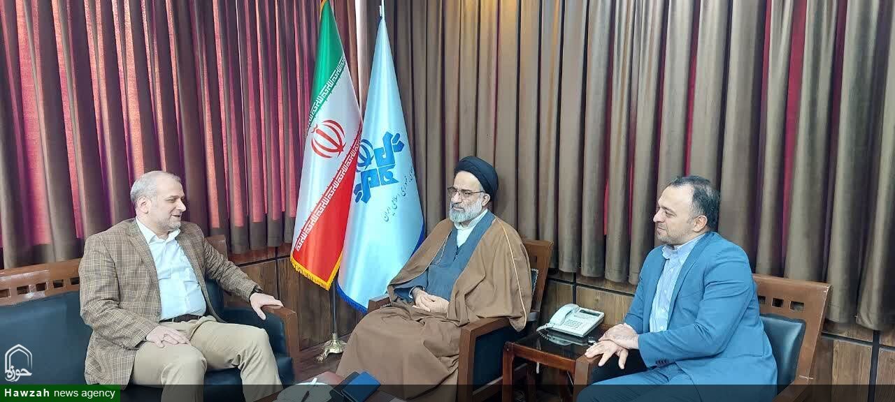 اجرای طرح ضیافت الهی در بقاع متبرکه لرستان