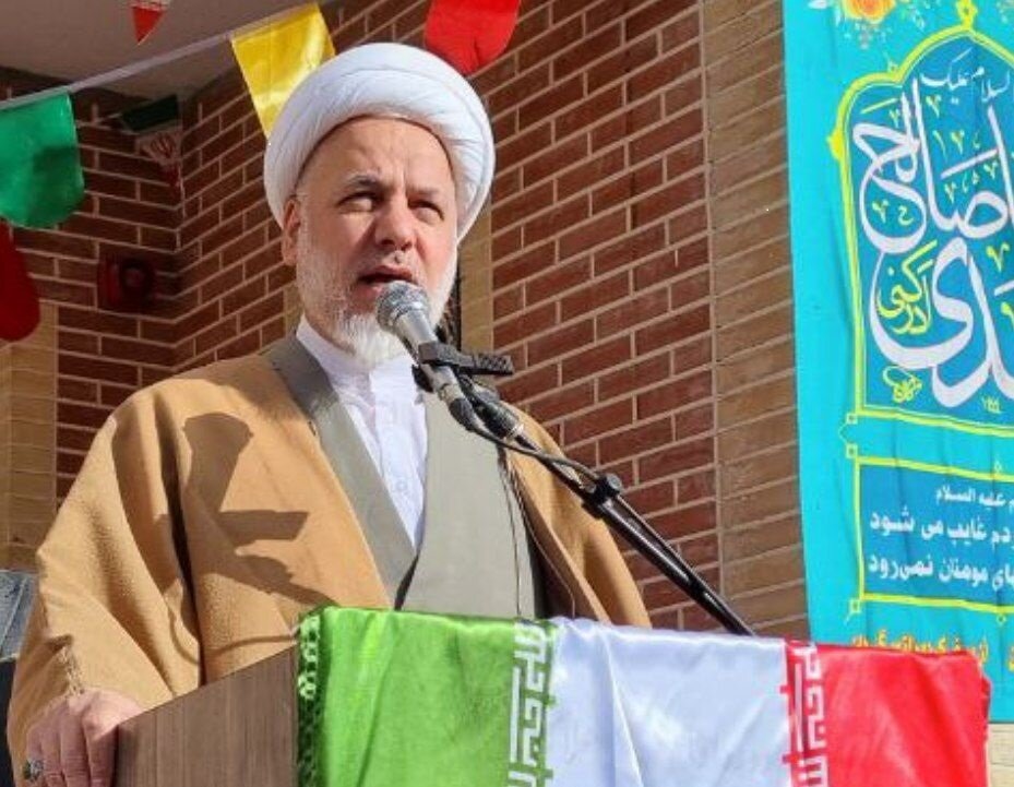 ایران از یک «هیچ» در معادلات جهانی تا «اثرگذاری»؛ مسیر با آگاهی ادامه یابد/ ایران با تکیه بر ایمان و علم به جایگاه جهانی رسید؛ مسئولیت نسل امروز، حفظ این مسیر است