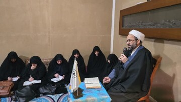 سفر معاون حوزه‌های علمیه خواهران به یزد