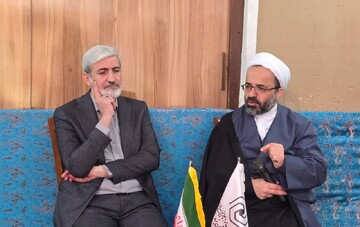 نشست تحلیل تمدنی قرآن در میبد برگزار شد+ عکس