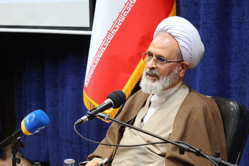 امروز دین به عالِمِ مجاهد نیاز دارد / تبلیغ، وظیفه اصلی حوزه در شرایط خطیر کنونی است