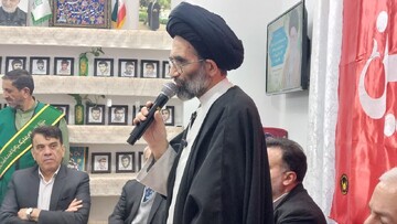 بازسازی و توسعه عتبات عالیات تکریم شعائر دینی است