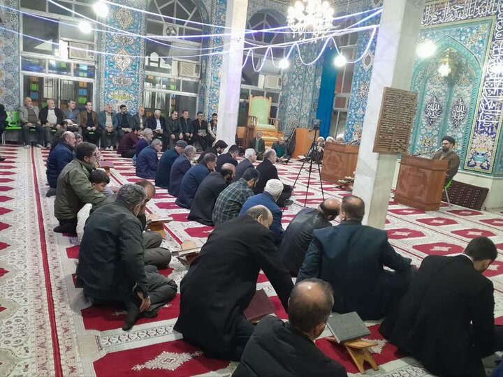 تصاویر/ محفل انس با قرآن گروه جهادی طریق الرشاد آستانه اشرفیه