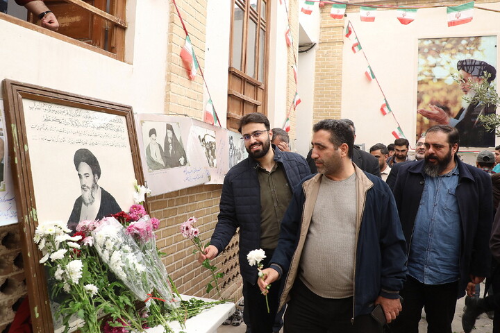 تصاویر/ تجدید بیعت اهالی رسانه و روابط عمومی‌های قم با آرمان‌های امام و انقلاب