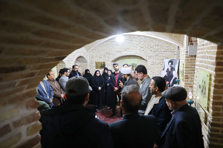 تصاویر/ تجدید بیعت اهالی رسانه و روابط عمومی‌های قم با آرمان‌های امام و انقلاب