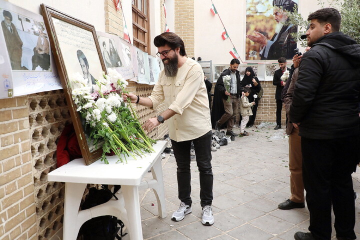 تصاویر/ تجدید بیعت اهالی رسانه و روابط عمومی‌های قم با آرمان‌های امام و انقلاب