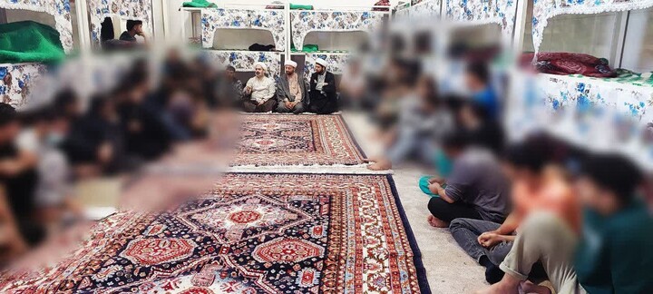تصاویر/اعزام مبلغین حوزه علمیه خوزستان به زندان مرکزی اهواز با هدف فعالیت‌های فرهنگی و ارشادی