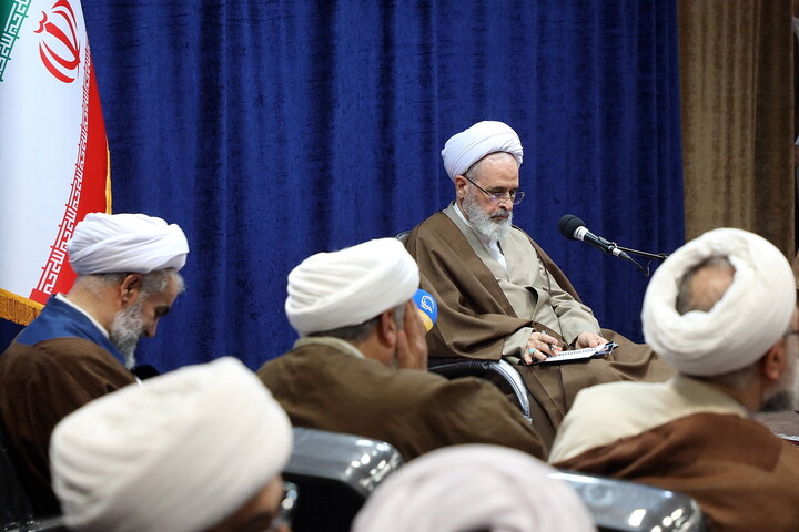 تصاویر/ نشست اساتید تبلیغ حوزه علمیه قم با حضور آیت الله اعرافی