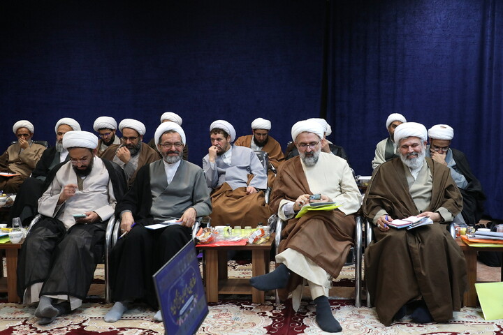 تصاویر/ نشست اساتید تبلیغ حوزه علمیه قم با حضور آیت الله اعرافی