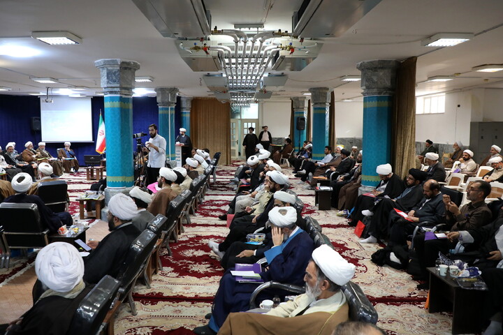 تصاویر/ نشست اساتید تبلیغ حوزه علمیه قم با حضور آیت الله اعرافی