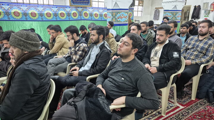 تصاویر/ درس اخلاق طلاب مدرسه علمیه آیت‌الله مدنی کاشانی(ره)