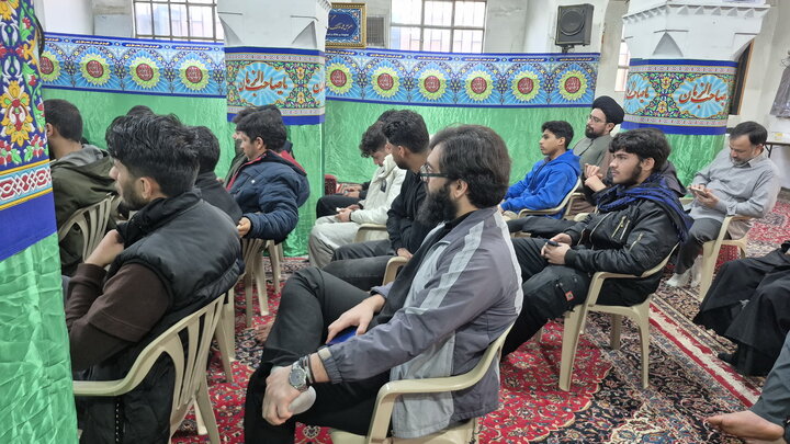 تصاویر/ درس اخلاق طلاب مدرسه علمیه آیت‌الله مدنی کاشانی(ره)