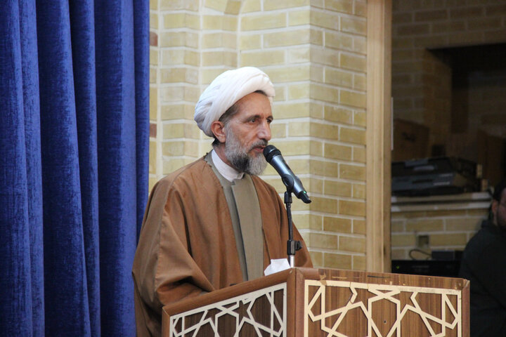 تصاویر / مراسم  فرارسیدن نیمه شعبان با حضور نماینده ولی فقیه در استان اردبیل